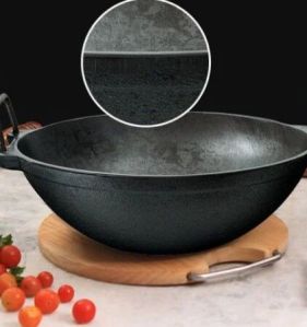 Pre-Seasoned Cast Iron Kadai / Wok 9 Inch