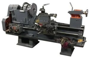 5.5 Feet Belt Driven Heavy Duty Lathe Machine