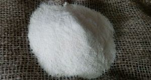 dehydrated white onion granules
