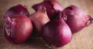 Fresh Red Onion Medium To Large