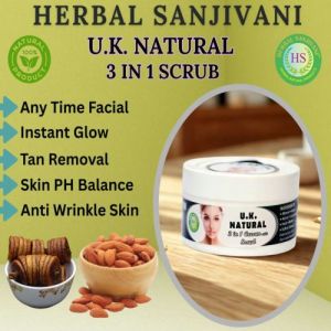 Uk Natural 3 in 1 Face Scrub