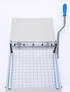 Semi-Automatic Stainless Steel Swatch Cutter for Industrial