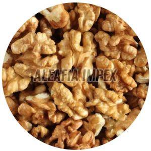 Organic Chile Walnut Without Shell, Color : Brown, Purity : 100%