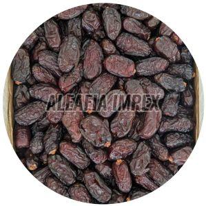 Safawi Dates, Color : Brown