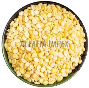 Hard Organic Yellow Moong Dal for Cooking