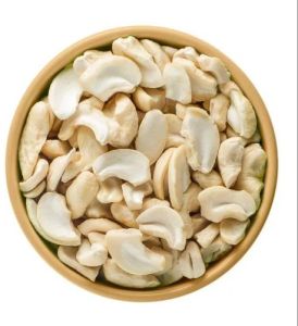 Broken Cashew Nuts