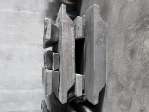 Non Polished Aluminium Ingots, Brand Name : UV Enterprise Multu