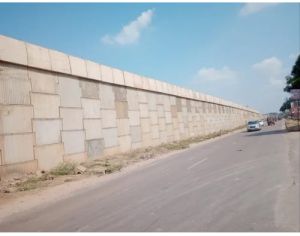 Concrete Panel Build Reinforced Soil Retaining Wall