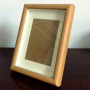 Elegant Oak Wood Picture Frame