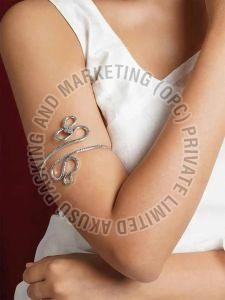 She Collection Oxidized Silver Plated Armlet One Size Fits Most