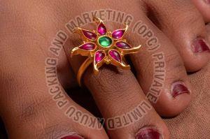 Traditional Gold Plated Toe Ring, Color : Golden