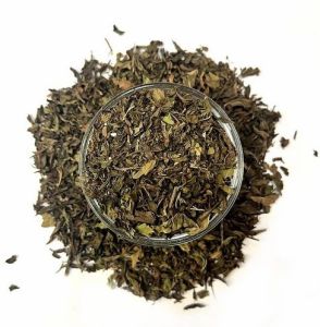 Whole Leaf Refreshing Loose Green Tea Leaves for Detox, Sipping