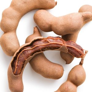 Whole Raw Tamarind, Color : Brown, Moisture : Below 12%