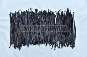 Organic Vanilla Beans, Color : Black, Packaging Type : Sealed Pouch