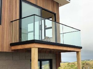 Polished Aluminium Balcony Railing, Length : 10ft, Grade : 304