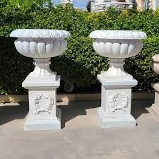 Polished Marble Flower POT, Color : White