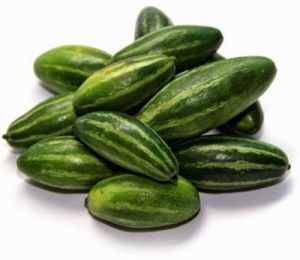 Fresh  Pointed Gourd (Parwal)