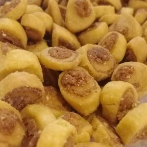 Bhakarwadi, Main Ingredient : Gram Flour, Wheat Flour, Spices