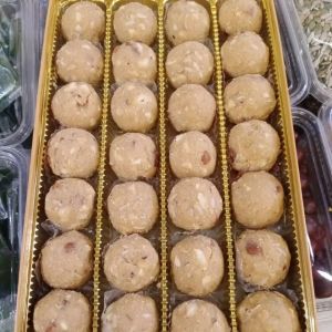 Gond Panjiri Ladoo Medium