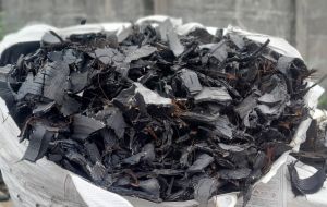 Black Pbr Tyre Shreds