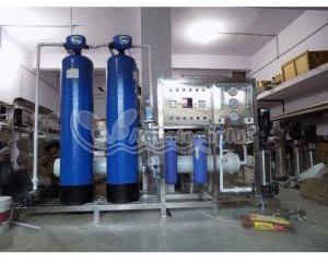 Aquatech Plus FRP Stainless Steel 2000 LPH RO System, Control Type : Automatic
