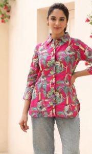 Bright Pink Casual Printed Shirt with Full Sleeves