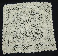 Handmade Crochet Table Mat (DKC 59)