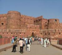 Agra Tour Service