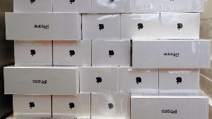 Apple iPhone X - Unlocked, Sim Free, Warranty