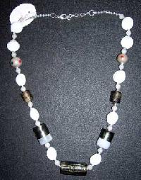 Glass Necklace-01