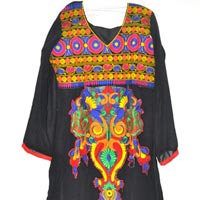 Linen Designer Kurti With Leggings, Feature : Easy Wash, Color : Blue,  Green, Multicolours, Pink at Rs 799 / Piece in Surat