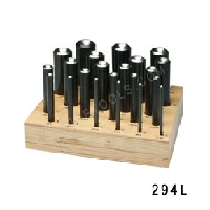 DAPPING CUTTER SET 22 PIECES WITH WOODEN STAND