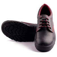 Wild Bull Red Power Safety Shoes
