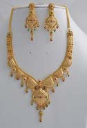 gold kundan necklace