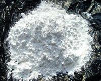 Calcium carbonate powder for cloth industry