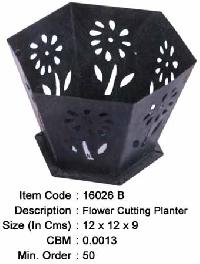 PL-16026 B planters