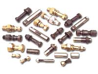 hub bolts pins