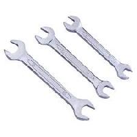 Double Open End Spanners