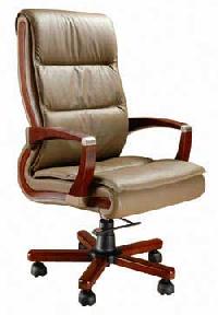Deluxe Chair (SD -101)