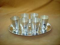 Serving tray with 6 glasses set