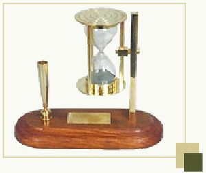 Sand Timer Pen Stand