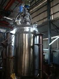 gas induction reactor