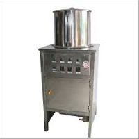 Semi Automatic Small Dry Garlic Peeling Machine Table Top at Best Price in  Bhavnagar
