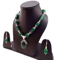 Green Stone Necklace with Earrings : Handmade Jewellery