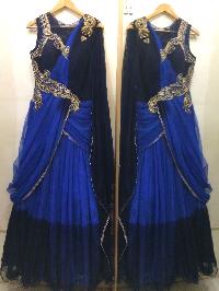 saree gown style