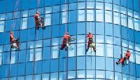 facade cleaning system
