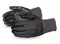 Nitrile Hand Gloves