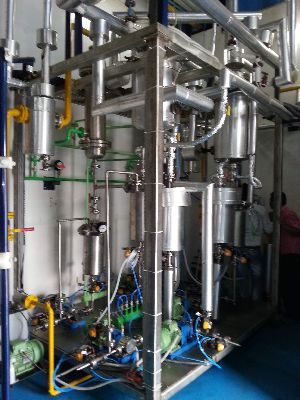 High Vacuum Wiped Film Molecular Distillation plant