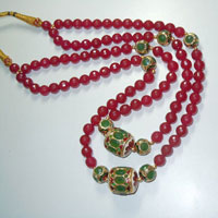 Quartz Traditional Necklace