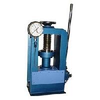 hydraulic testing machine